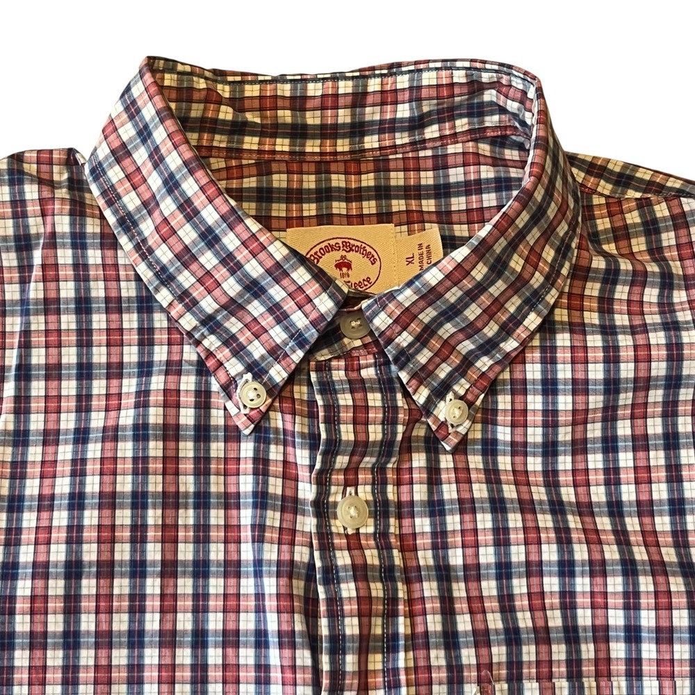 Brooks Brothers Red Fleece Mens XL Plaid Short Sleeve Button Down Shirt Red Blue